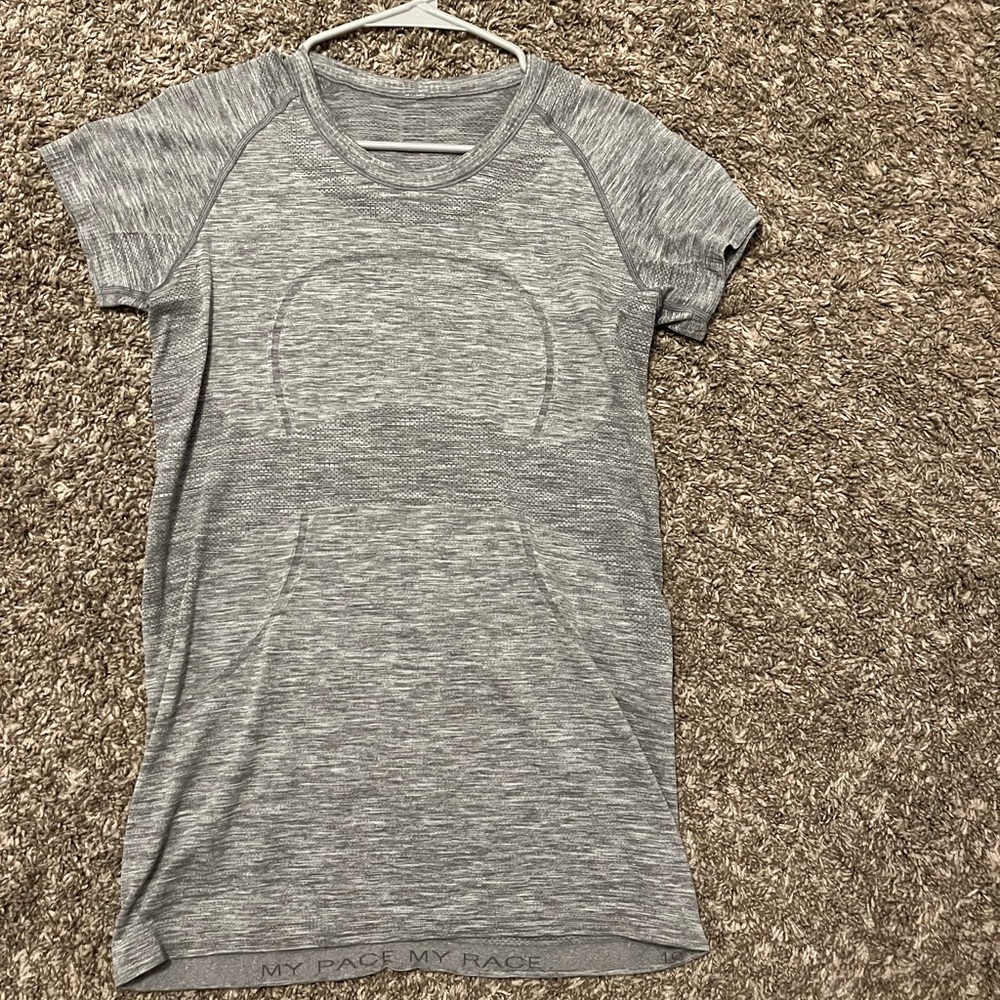 Lululemon swiftly t
